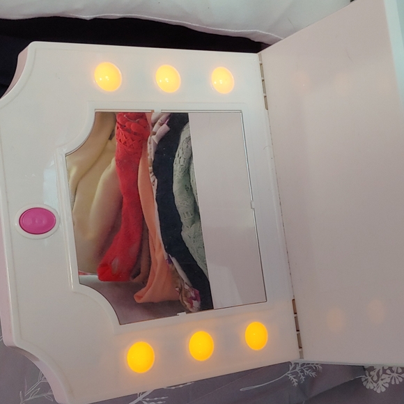 My Life Doll Vanity - Picture 3 of 3